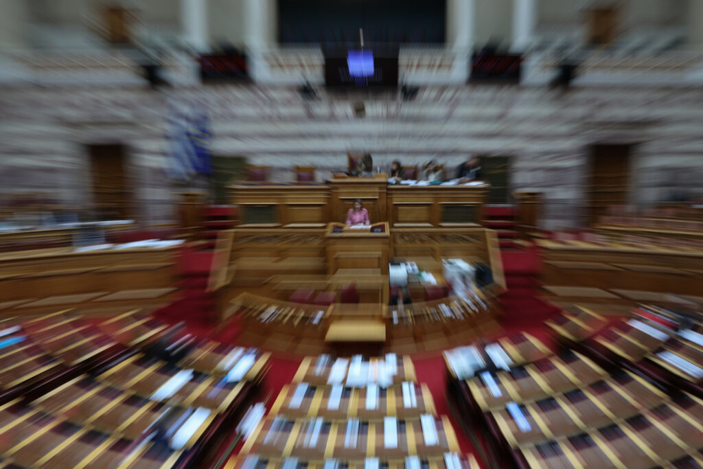 Γιατί αναζωπυρώνεται η κουβέντα για ένα “νέο 2015”;