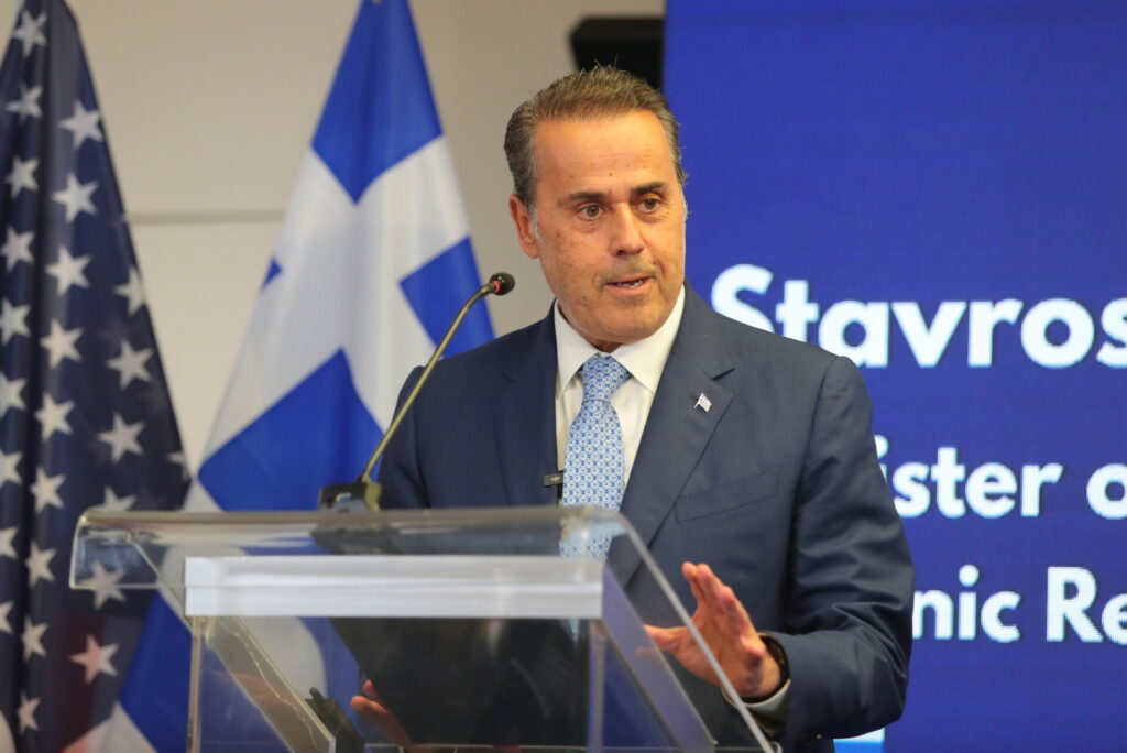 Παπασταύρου από Λουξεμβούργο: Η Τουρκία θέλει να αποκλείσει την Κύπρο από την COP31