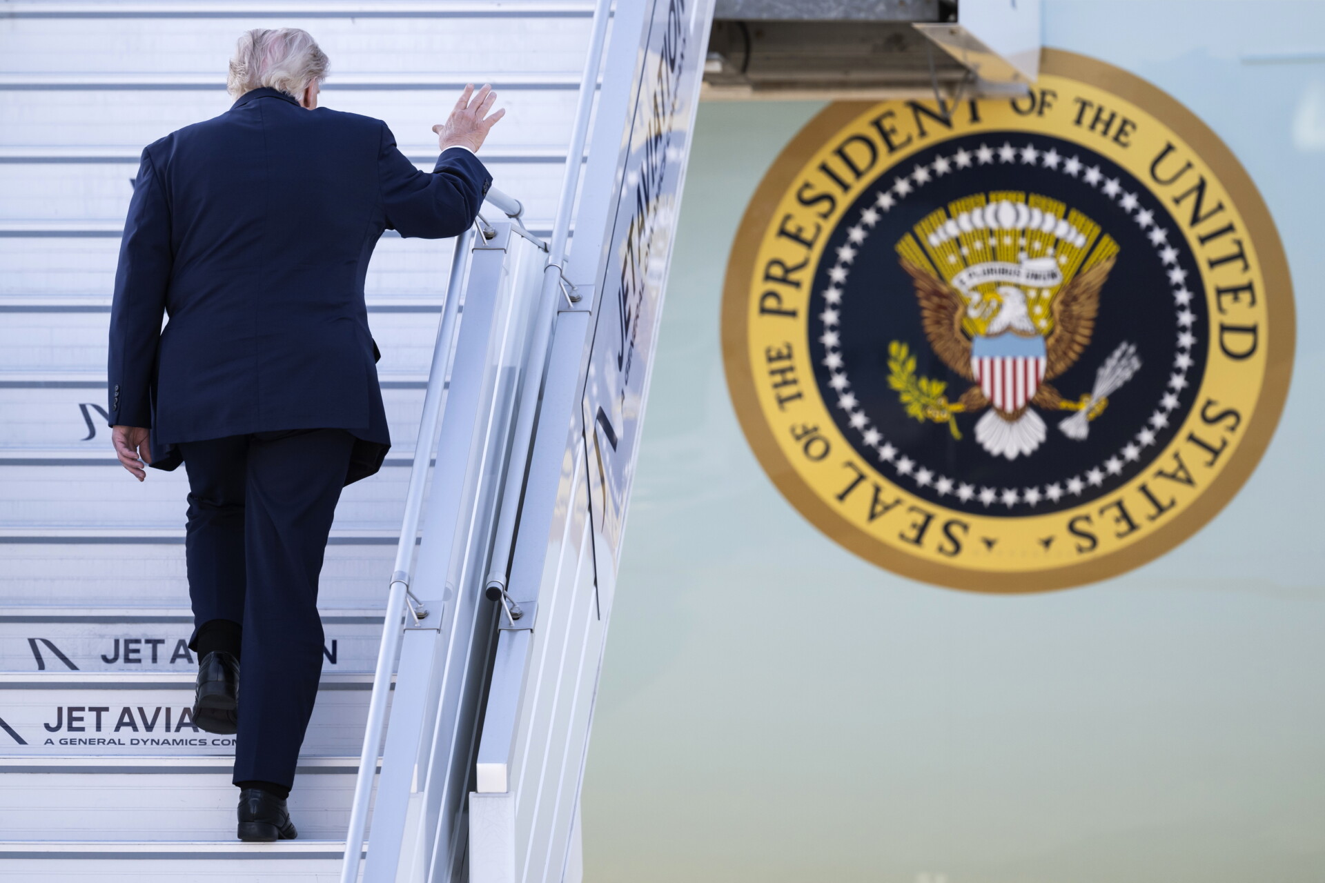 ΤΡΑΜΠ AIR FORCE ONE