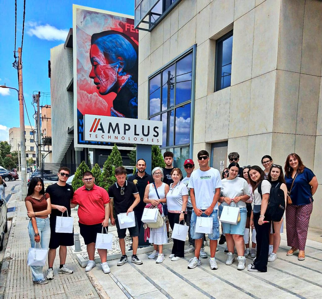 AMPLUS: Επενδύει στη διασύνδεση εκπαίδευσης και αγοράς εργασίας
