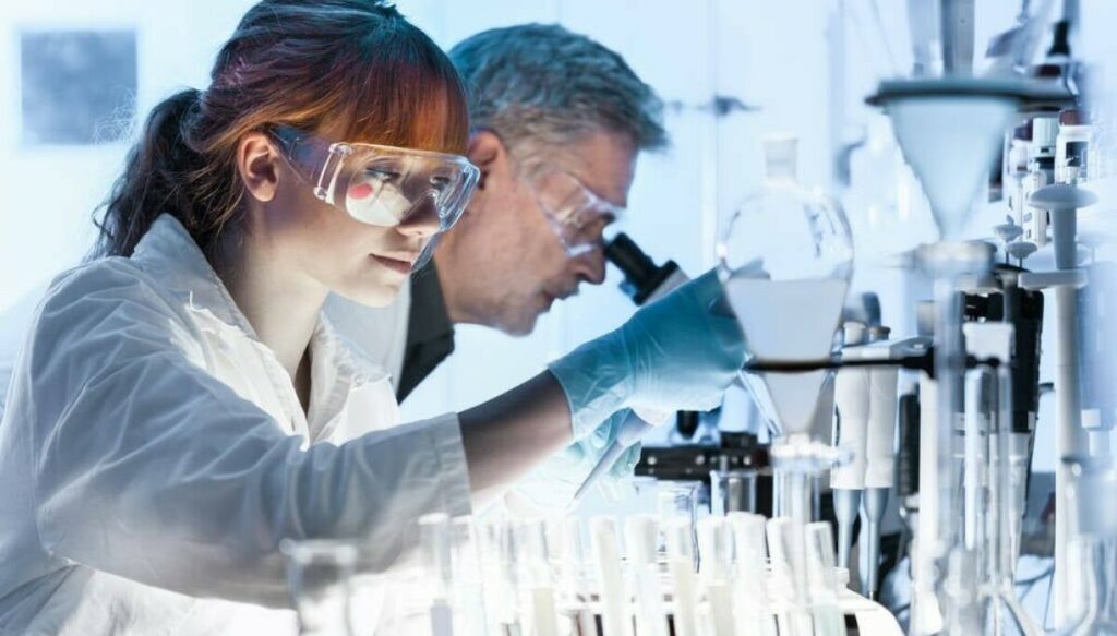 ΑΙ στα εργαστήρια: Το Claude Science της Anthropic αλλάζει την επιστημονική έρευνα
