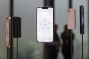 Apple: Συνεργασία με google και αναβάθμιση για Apple Intelligence και Siri