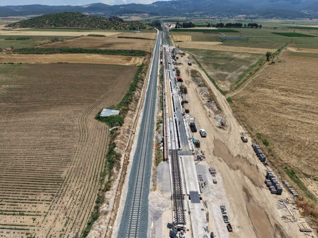ΟΣΕ: Σε κυκλοφορία το πρώτο ενισχυμένο τμήμα της γραμμής Αθήνα-Θεσσαλονίκη
