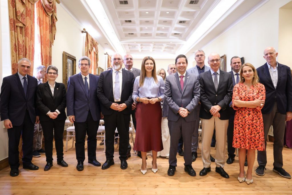 Κοινό μεταπτυχιακό πρόγραμμα παρουσίασαν το ΕΚΠΑ και το Yale