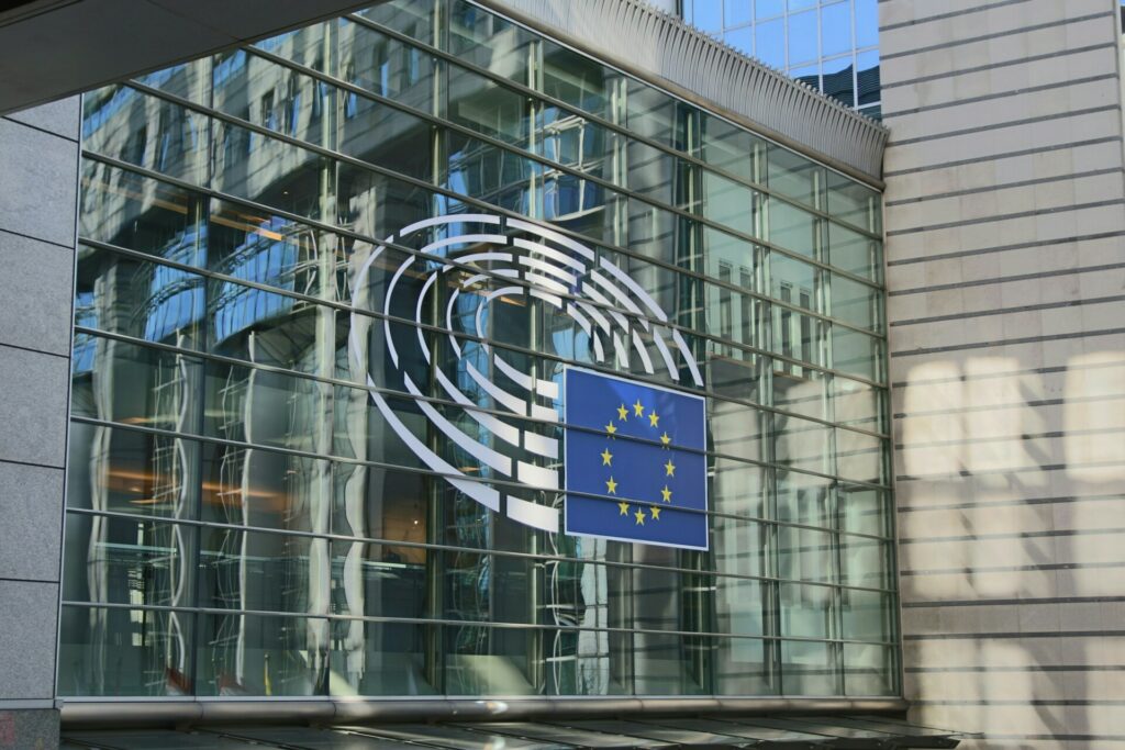 Μεταναστευτικό: Πτώση 19% στις αιτήσεις ασύλου στην ΕΕ το 2025