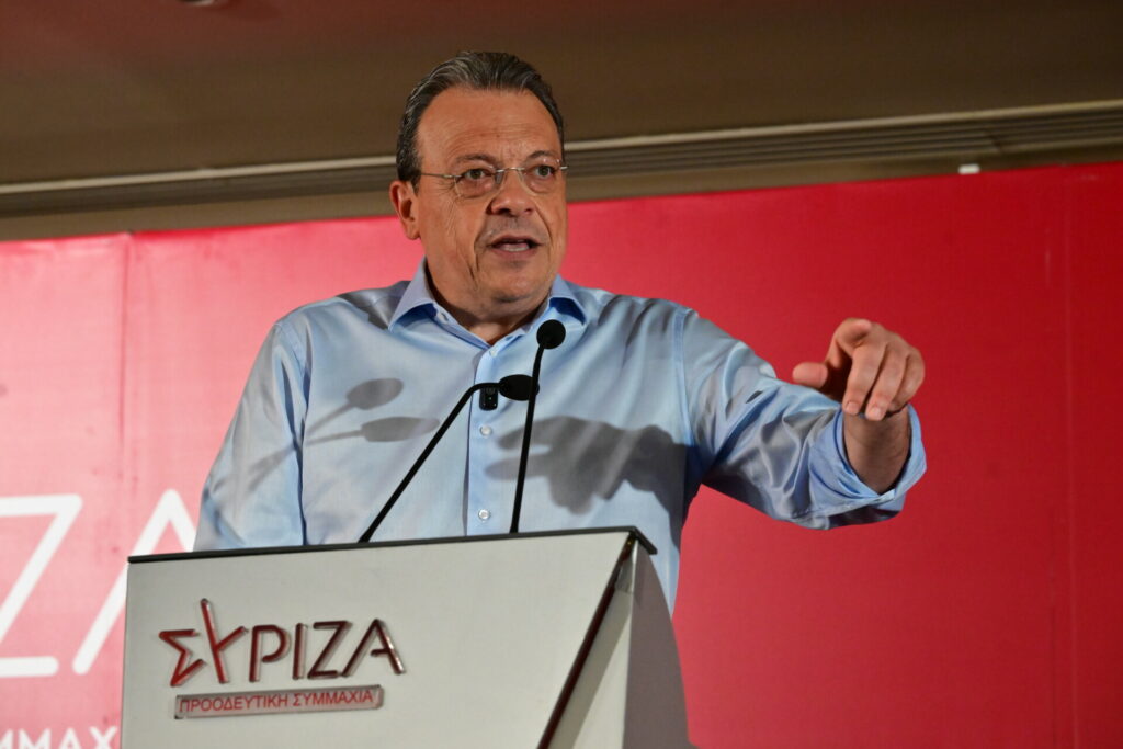 ΣΥΡΙΖΑ: Εγκρίθηκε με ευρεία πλειοψηφία η εισήγηση Φάμελλου για συμπόρευση με Τσίπρα
