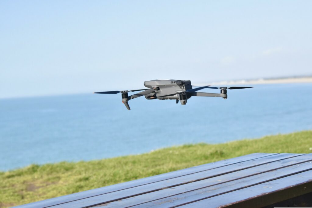 Η Ελλάδα ενισχύει τον στόλο των drones V-BAT της Shield AI για θαλάσσιες επιχειρήσεις στο Αιγαίο