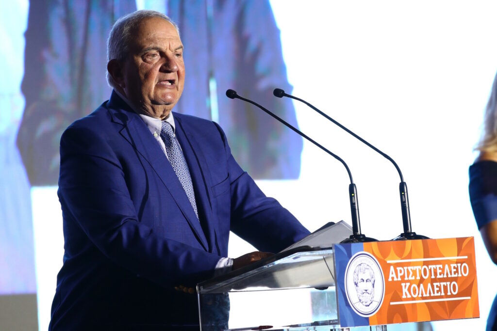 Καραμανλής: Δεν χάσαμε την ταυτότητά μας στην τυραννία