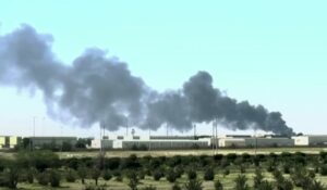 Συναγερμός στον Κόλπο: Επιθέσεις με drones σε Μπαχρέιν και Κουβέιτ – Οι ΗΠΑ χτύπησαν ραντάρ στο Ιράν