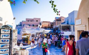 ΙΝΣΕΤΕ: Τι δείχνουν οι ευρωπαϊκές αγορές για την πορεία του ελληνικού τουρισμού