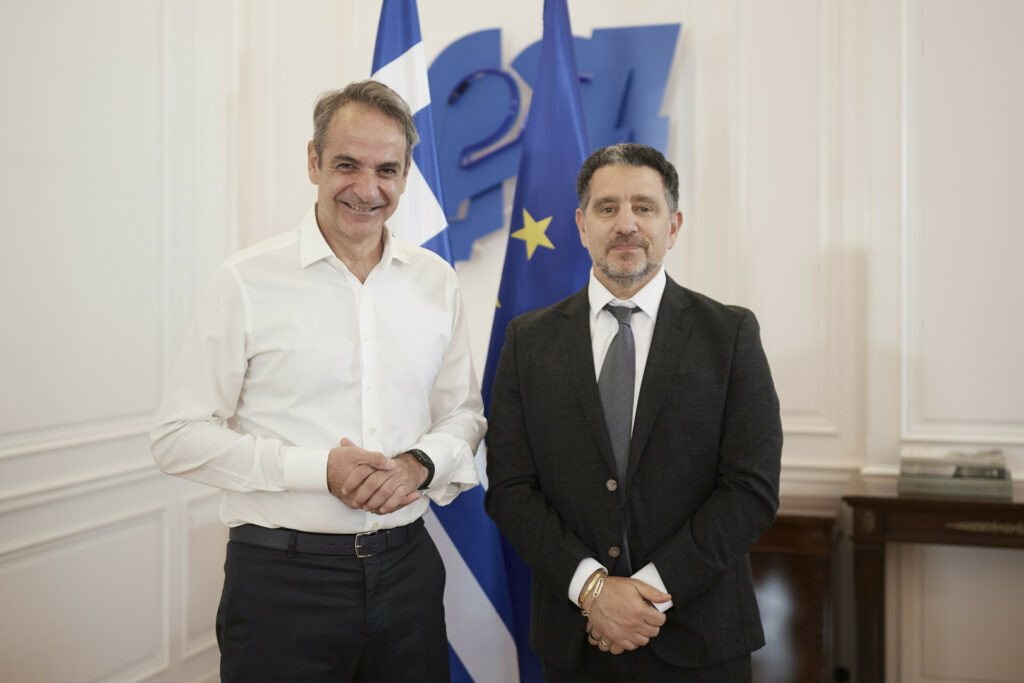 Μητσοτάκης: Στο τραπέζι νέες επενδύσεις της Amazon στην Ελλάδα και ενσωμάτωση της ελληνικής γλώσσας σε Kindle και Alexa