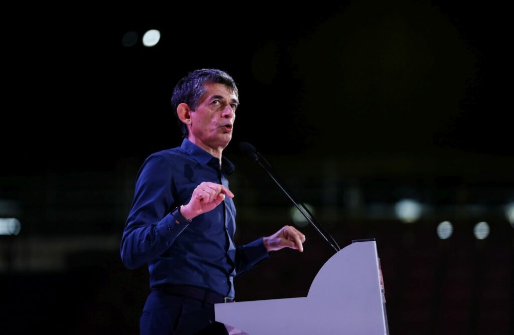 Καρανίκας: 300 υπογραφές, ο εκφυλισμός της Αριστεράς σε 2’