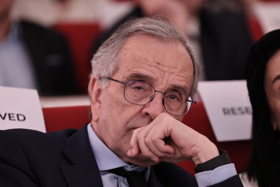 Η ειδική δημοσκόπηση για τον Σαμαρά, οι υποψήφιοι στο νέο κόμμα, η κατηφόρα του πρόεδρου Νίκου και τα επικίνδυνα παιχνίδια του Αλέξη με τις τράπεζες