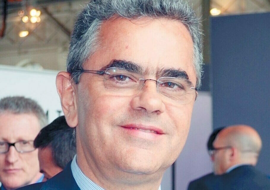 Profile: Πώς AI και εξαγορές εκτόξευσαν 63% τα καθαρά κέρδη στο α’ εξάμηνο