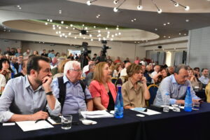 ΣΥΡΙΖΑ: Πολάκης, Παππάς, Δούρου κατά Φάμελλου, θέλουν επαφή με Τσίπρα