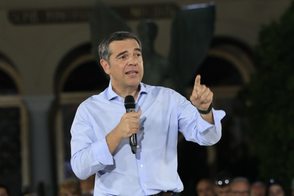 Οι ανικανοποίητοι ψηφοφόροι της ΝΔ, η ελπίδα του Τσίπρα για 20%, η χαμένη μπάλα στο θέμα της ακρίβειας και η πώληση σκάφους από τη Δανάη του Γιάνη