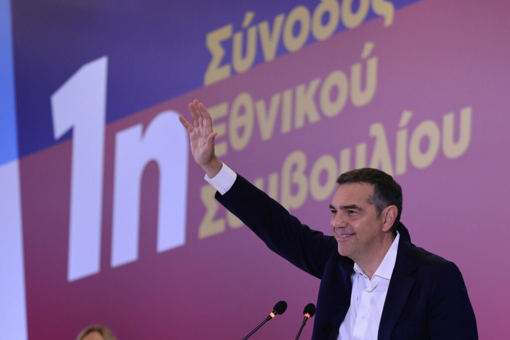 Τσίπρας: Στόχος η δίκαιη ανάπτυξη, το πραγματικό διακύβευμα είναι διαφθορά ή εντιμότητα