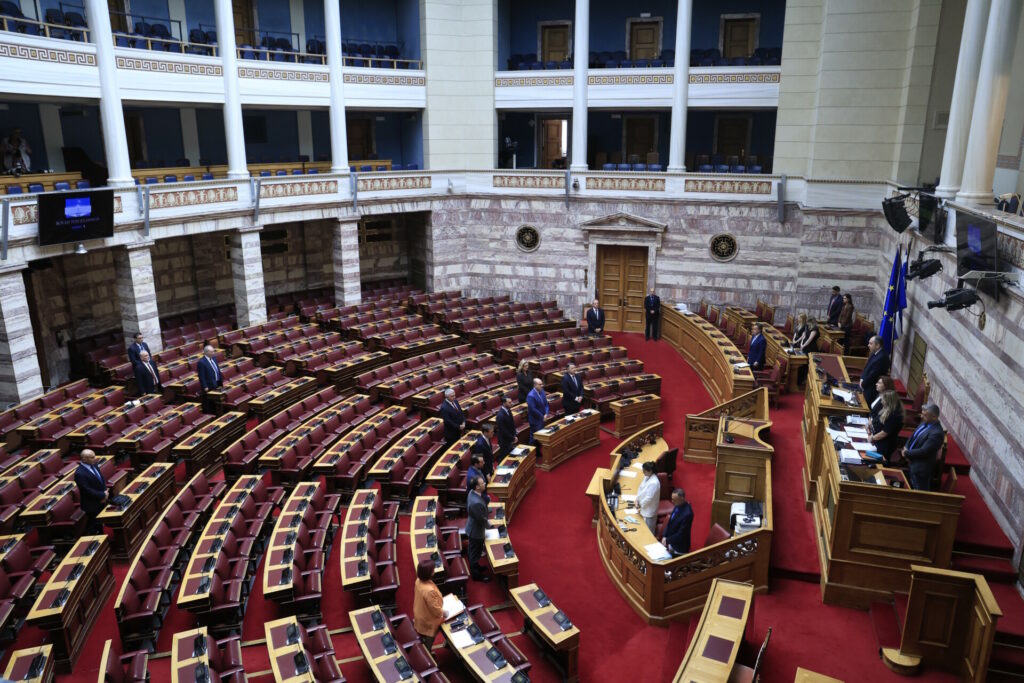 Βουλή: Ανακοινώθηκε η διάλυση της ΚΟ της Νέας Αριστεράς – 39 οι ανεξάρτητοι βουλευτές
