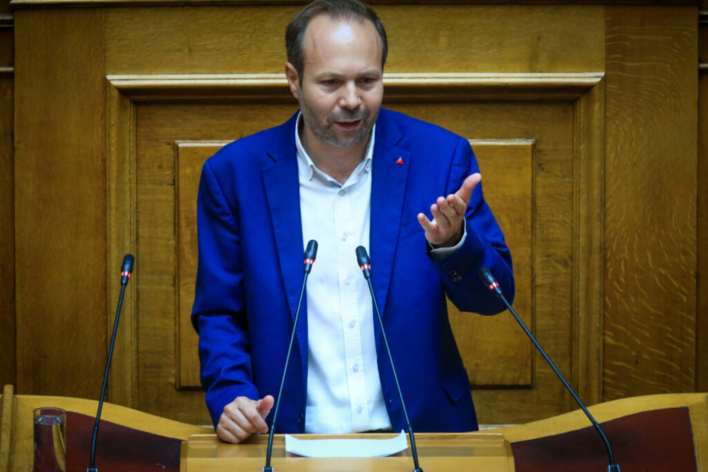 Μπαράζ ανεξαρτητοποιήσεων στον ΣΥΡΙΖΑ: Μετά τον Παναγιωτόπουλο και τον Γαβρήλο έφυγε και ο Ψυχογιός