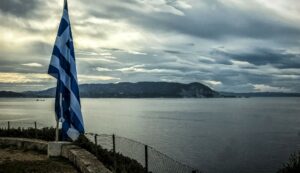 Ρεκόρ ξένων επενδύσεων στην Ελλάδα το 2025: Άφησε πίσω Τουρκία και όλες τις βαλκανικές χώρες
