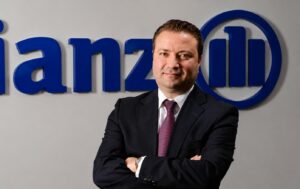 Νέος CEO στην Allianz Ελλάδος ο Ερσίν Πακ