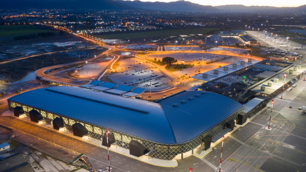 Fraport Greece: Πάνω από 5,6 εκατ. επιβάτες τον Ιούνιο – Ποια αεροδρόμια ξεχώρισαν