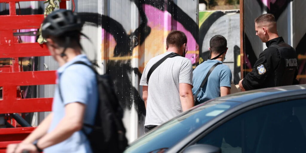 Κυψέλη: Ποια είναι η γυναίκα που βρέθηκε νεκρή μέσα σε βαλίτσα