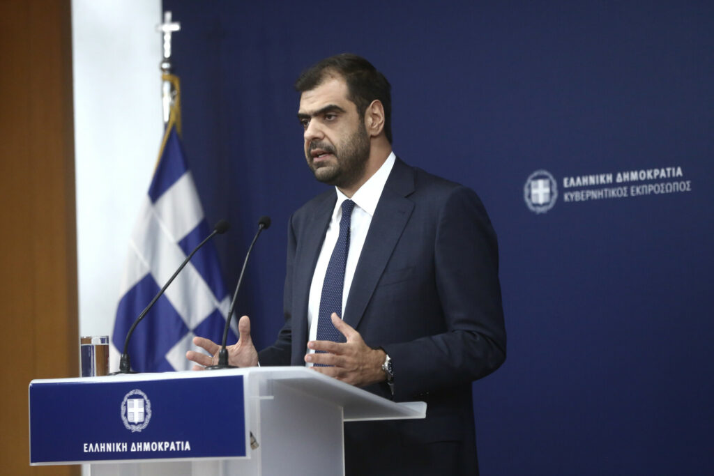 Μαρινάκης: Ο Τσίπρας πάει να κάνει ένα “ΣΥΡΙΖΑ 2”, αλλά κρύβει τα στελέχη πρώτης γραμμής