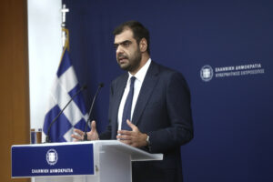Μαρινάκης: Ίδιος και απαράλλαχτος ο Τσίπρας, με κάλπικες υποσχέσεις 13 δισ. ευρώ
