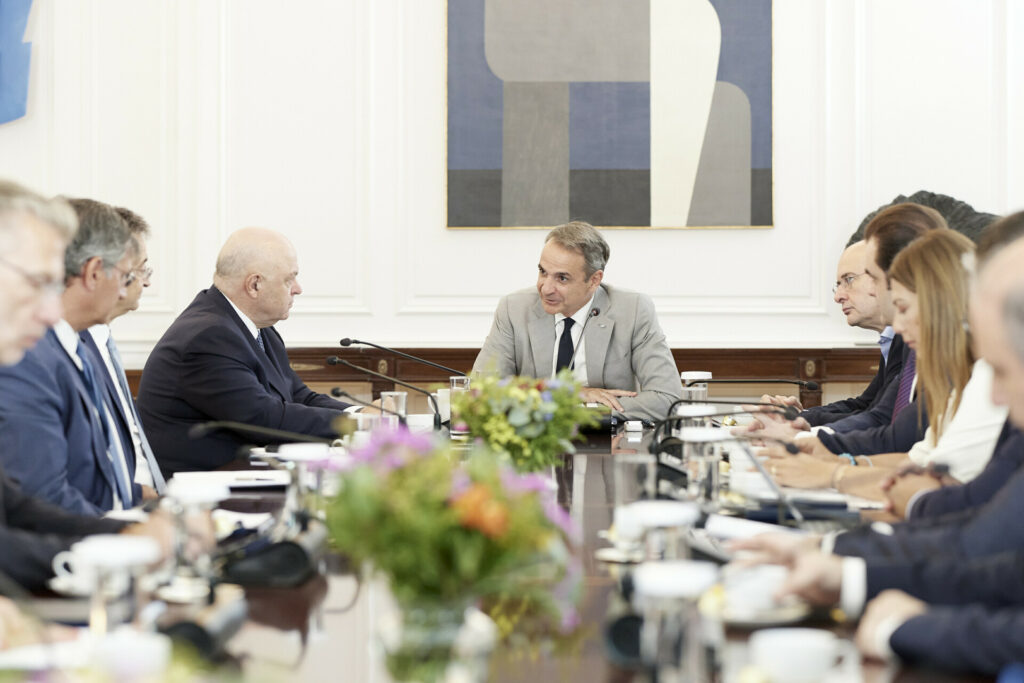 Μητσοτάκης: Αποφασιστικό βήμα για τα δημόσια Πανεπιστήμια η δωρεά 160 εκατ. των τραπεζών