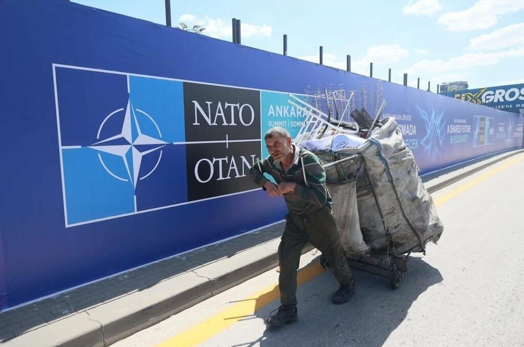 Σύνοδος ΝΑΤΟ στην Άγκυρα: Αυστηρά μέτρα, φύτεμα λουλουδιών και λουκούμια