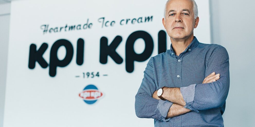Η καπηλεία του Greek Frozen Yogurt στις ΗΠΑ και η μάχη της Κρι Κρι