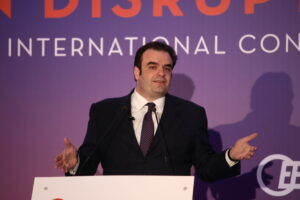 Πιερρακάκης: Γιατί η κοινή ευρωπαϊκή εποπτεία αποτελεί τη μεταρρύθμιση-κλειδί
