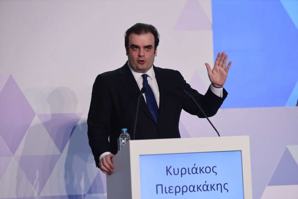 Πιερρακάκης: Πιο πολλές δουλειές, πιο καλές δουλειές