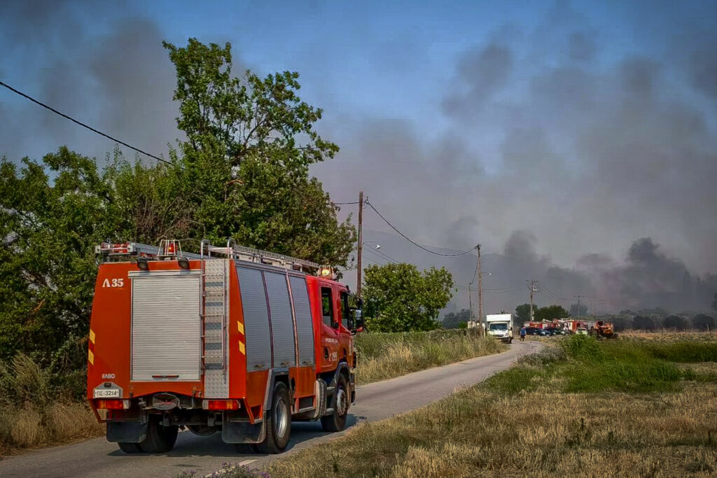 Πυρκαγιές: Σε κόκκινο συναγερμό Αττική, Βοιωτία, Φθιώτιδα, Αργολίδα και Κορινθία