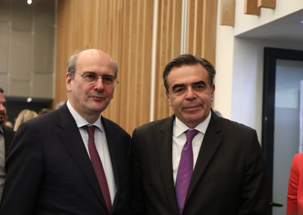 Χατζηδάκης- Σχοινάς: Χιλιάδες ιδιοκτήτες αγροτικών εκτάσεων απαλλάσσονται από τις διεκδικήσεις του Δημοσίου