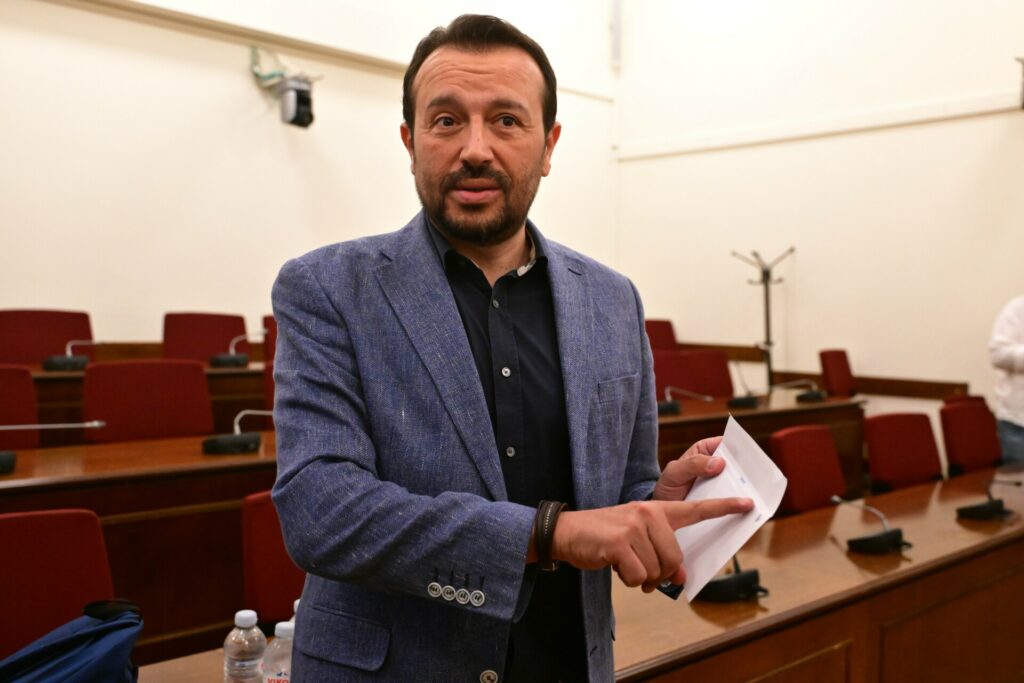 Εκλογική διαδικασία ανάδειξης προέδρου ΚΟ ΣΥΡΙΖΑ ΠΣ, ©ΤΑΤΙΑΝΑ ΜΠΟΛΑΡΗ/EUROKINISSI