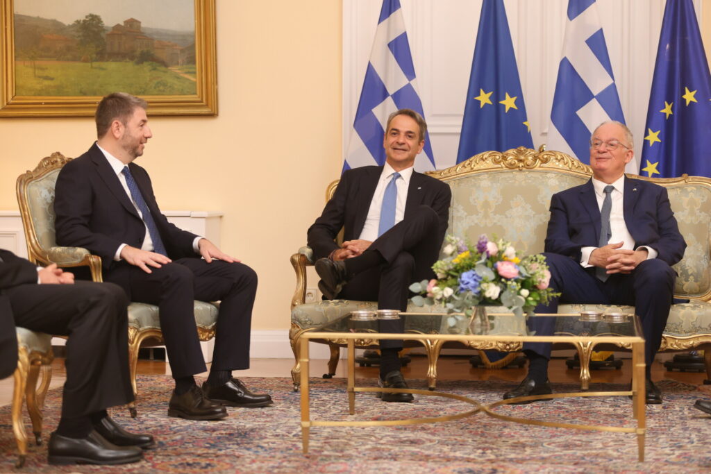 Δεξίωση στο Προεδρικό Μέγαρο για την 52η επέτειο αποκατάστασης της Δημοκρατίας