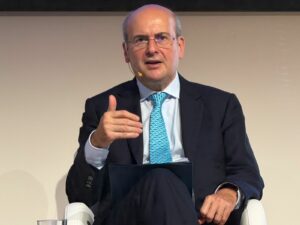 Χατζηδάκης: Με δικαιοσύνη και ευθύνη δώσαμε όσα περισσότερα γινόταν
