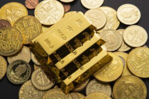 Χρυσός 18 δισ. στα υπόγεια της Τράπεζας της Ελλάδος μετά το ράλι της λίρας