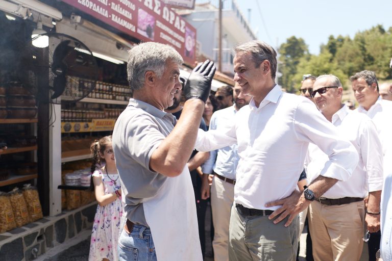 Περιοδεία Μητσοτάκη στην Εύβοια: Κάλεσμα για συστράτευση ενόψει των εκλογών 2027