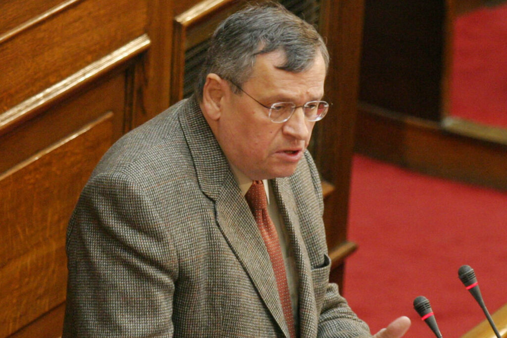 Μητσοτάκης για τον Στέφανο Μάνο: Ενας πολιτικός αντισυμβατικός, με θέσεις που πολλές φορές προπορεύονταν της εποχής του