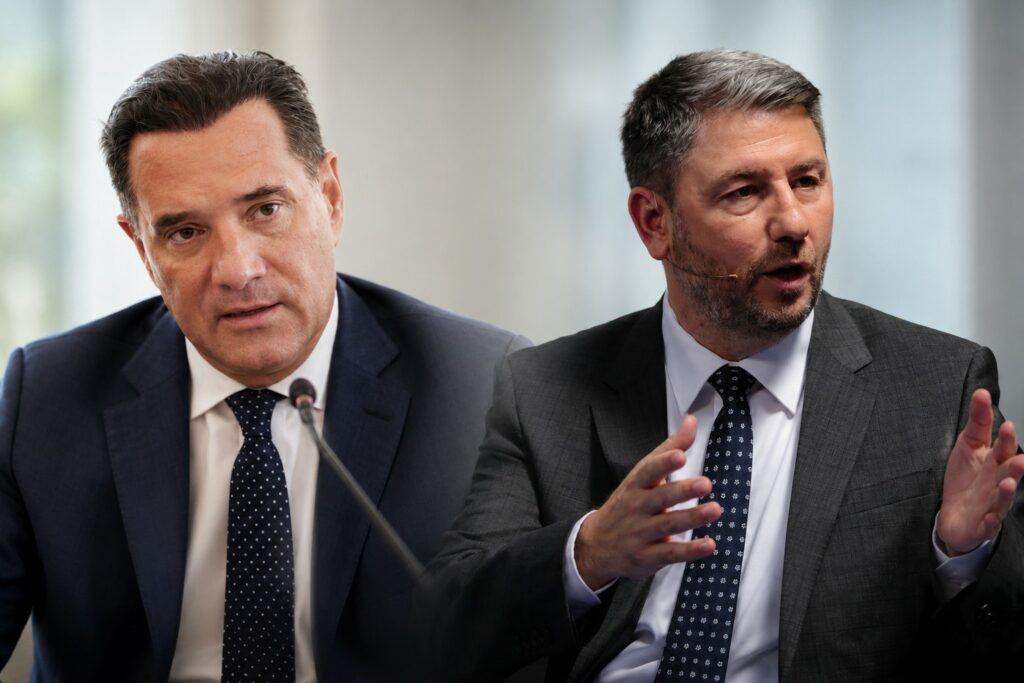 Αποκάλυψη Αδωνι για σπιτάκια ανακύκλωσης: Η Γραμματέας Θεσμών και Διαφάνειας του ΠΑΣΟΚ διαψεύδει τον Ανδρουλάκη