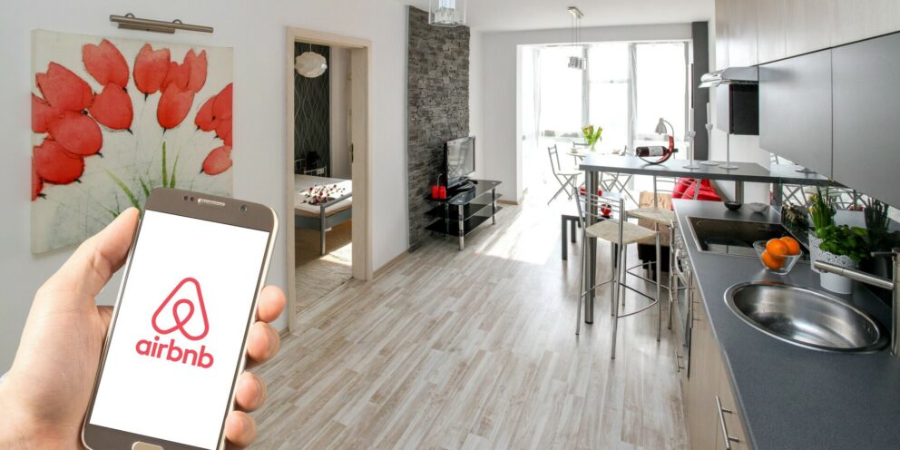 Τα ξενοδοχεία αλλάζουν το μοντέλο της Airbnb, τι σημαίνει για τη βραχυχρόνια μίσθωση και τον τουρισμό