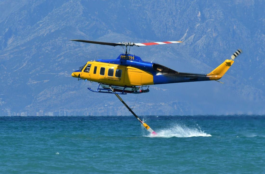 Bell 214ST της McDermott Aviation όμοιο με αυτό που κατέπεσε