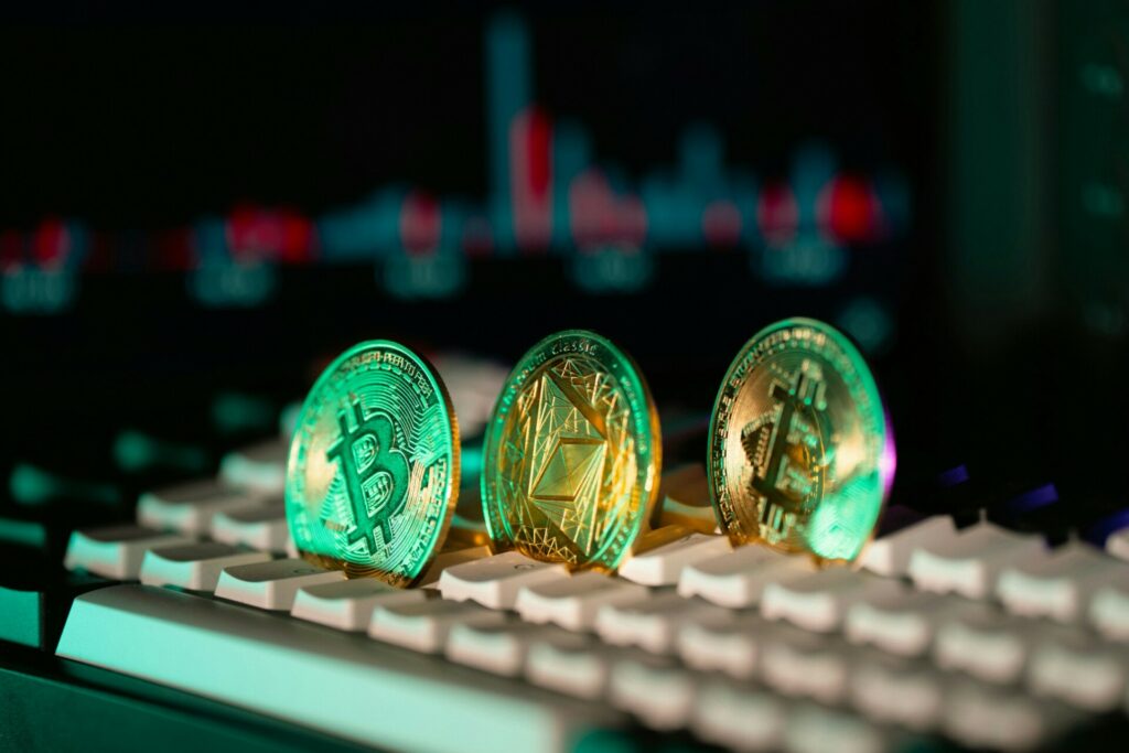 Η φορολογική περιπέτεια των 620.323 ευρώ από πώληση Bitcoin, τι έκρινε η Εφορία, τι αλλάζει με το νέο σχέδιο νόμου