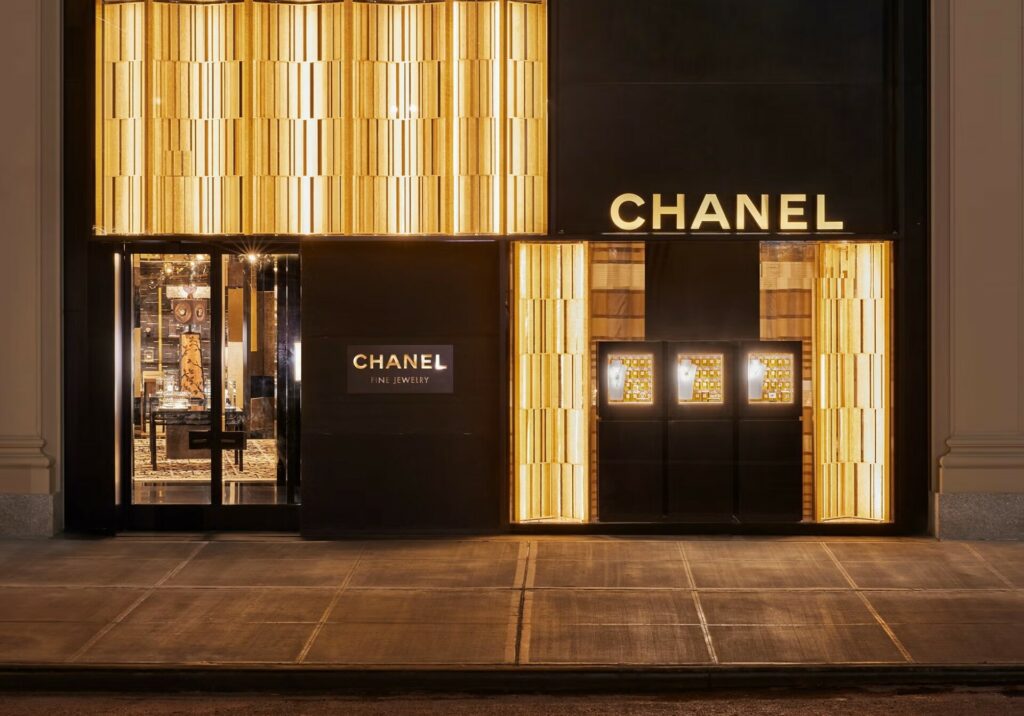 Chanel: Άλμα 16% στις πωλήσεις – Ξεπέρασε τους μεγάλους ανταγωνιστές της