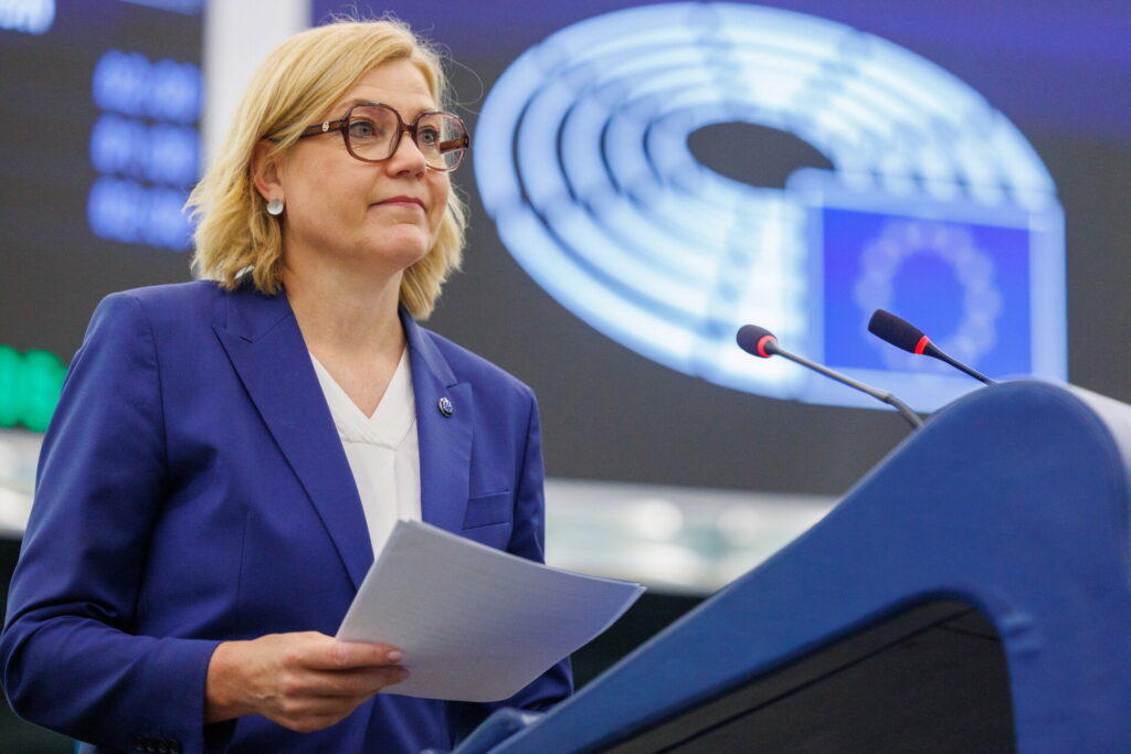 ΕΕ: Συμφωνία με Meta και TikTok για fact-checking στα γεγονότα της Θέουτα
