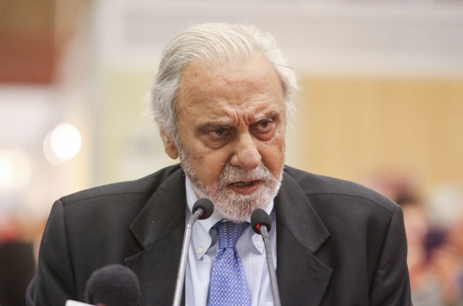 Πέθανε ο Κωνσταντίνος Τσουκαλάς σε ηλικία 89 ετών – Ποιος ήταν