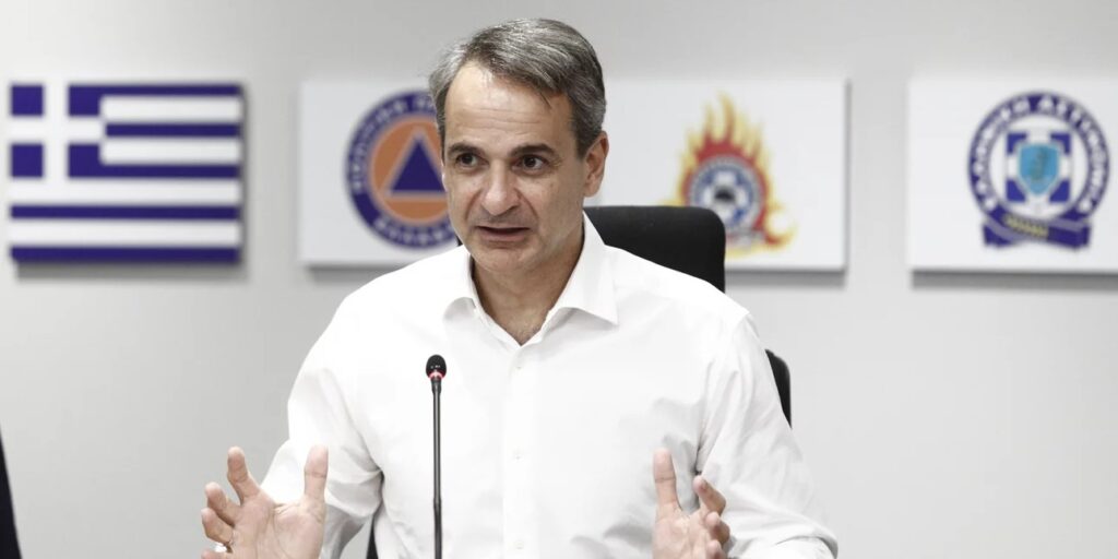 Στο Συντονιστικό της Πολιτικής Προστασίας ο Μητσοτάκης: Ενημερώθηκε για τα πύρινα μέτωπα